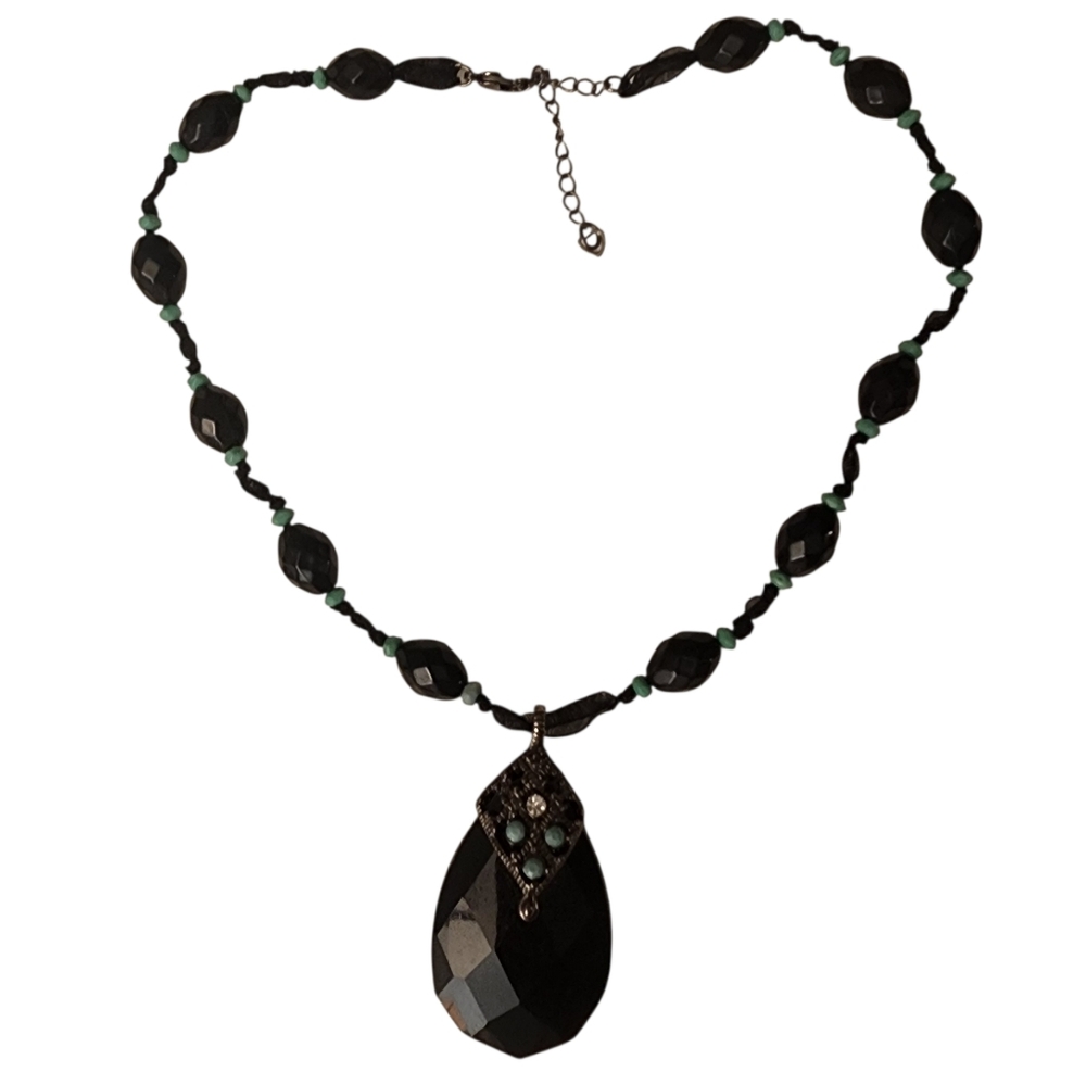 Elegant Black Teardrop & Teal Beaded Necklace Faceted Acrylic Ribbon